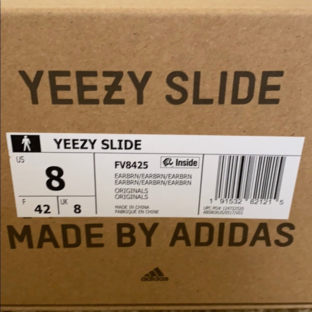 NIB Yeezy Slide Earth Brown